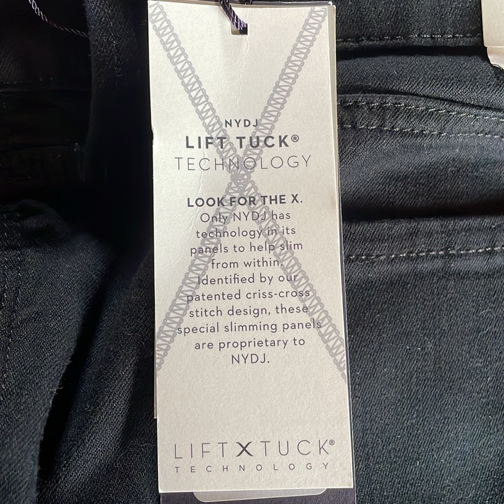 NYDJ Marilyn Crop Cuffed Denim Capri Jeans. Plus Size 18W. True Black. NWT - Picture 15 of 15